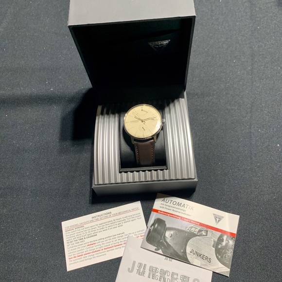 Junkers Bauhaus Automatic Watch Power Reserve - Picture 7 of 16
